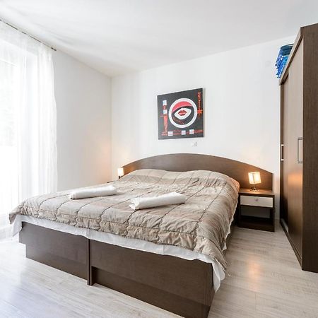 Apartments Niko Кавтат Екстериор снимка