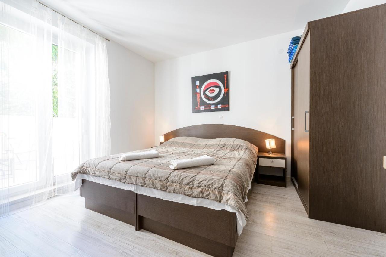 Apartments Niko Кавтат Екстериор снимка