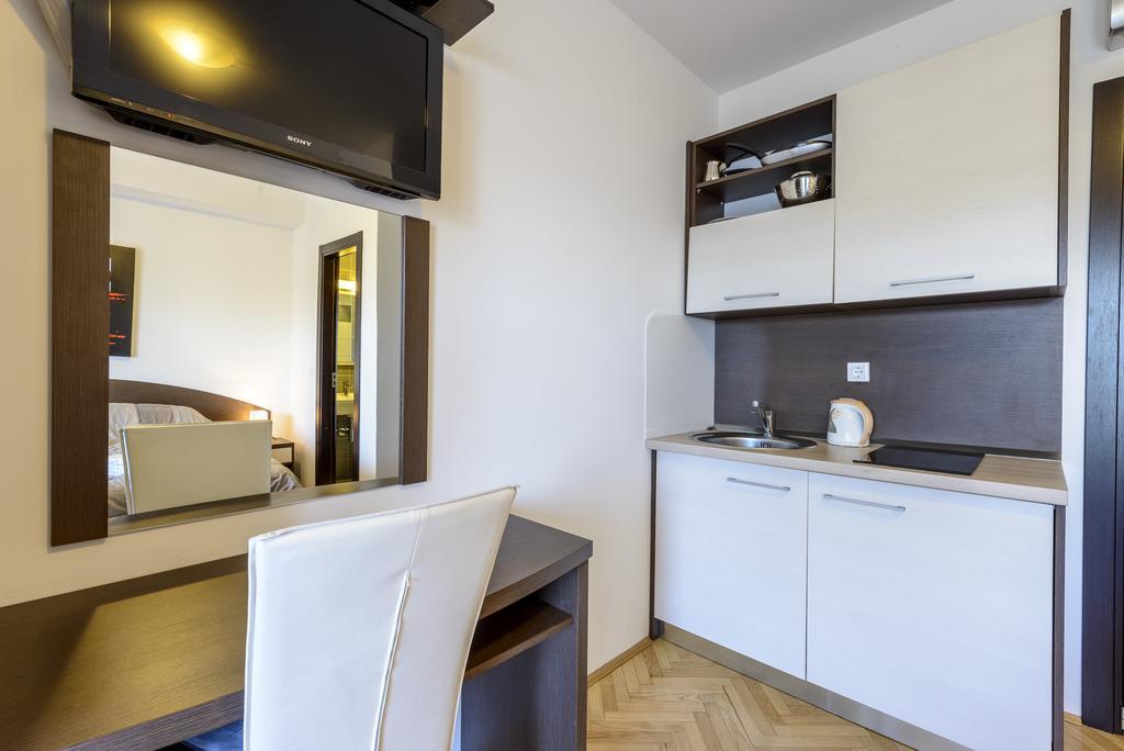 Apartments Niko Кавтат Екстериор снимка