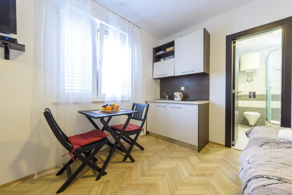 Apartments Niko Кавтат Екстериор снимка